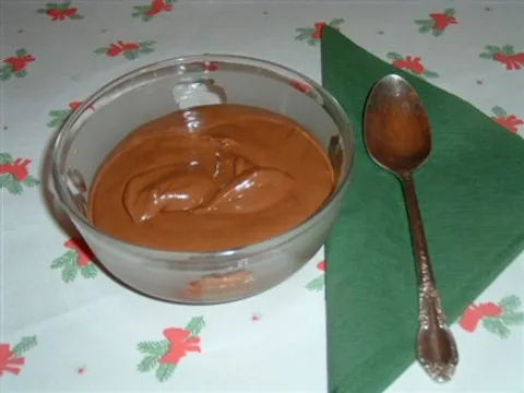 Mousse od crne čokolade s maslinovim uljem