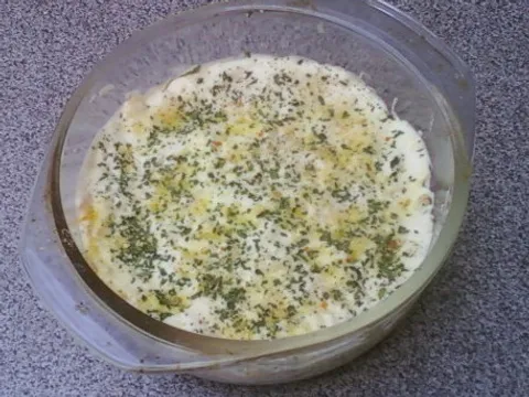 Salata „ Mimoza“ sa tunjevinom