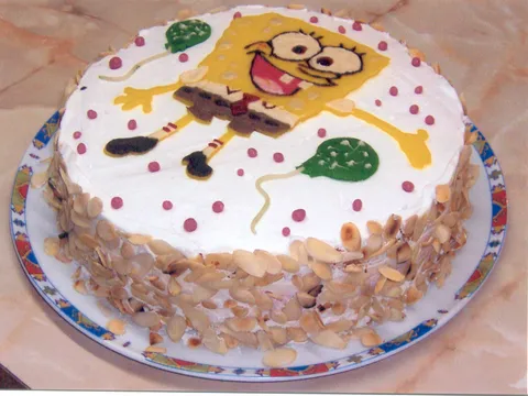 &#8216;Sponge Bob&#8217; torta -sa jagodama