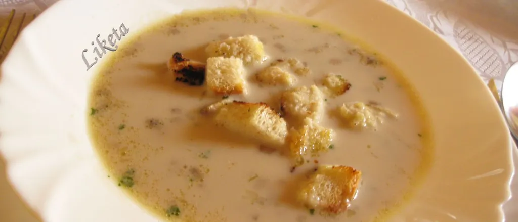 Jednostavna juha sa gljivama