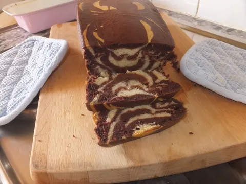 veganski zebra-kolač