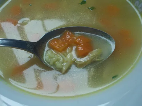Pileća supa by LjubicicaCool