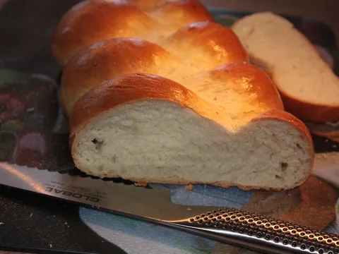 Pleteni kruh iz pekare Lom ( Norveska )