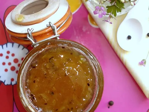 Aromatični džem od limuna i kivija s crnim paprom 3