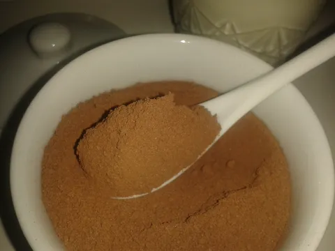 Topla cokolada u prahu