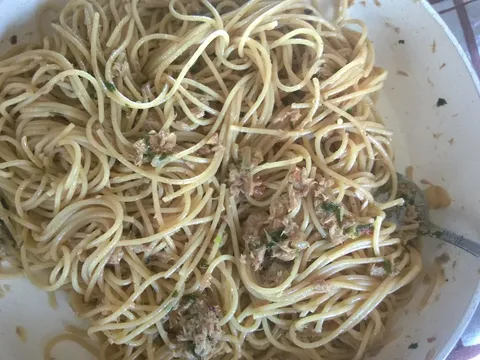 Tuna spagete