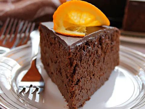 Garbanzo orange- chocolate cake...