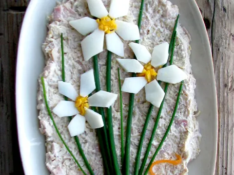Salata: ,, Proljeće na mom stolu”
