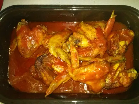 Hot and spicy chicken wings po mojem :)