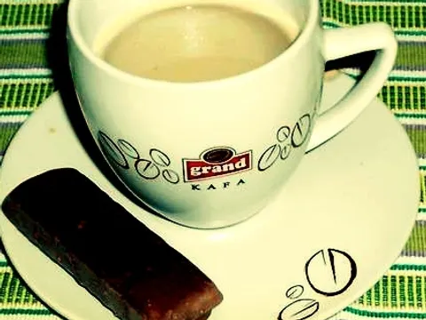 Topla kafa,cokoladica ili kolac i pretrazivanje po mom omiljenom sajtu Coolinarika