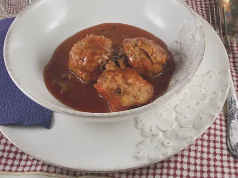 Faširane šnicle sa povrćem u paradajz sosu