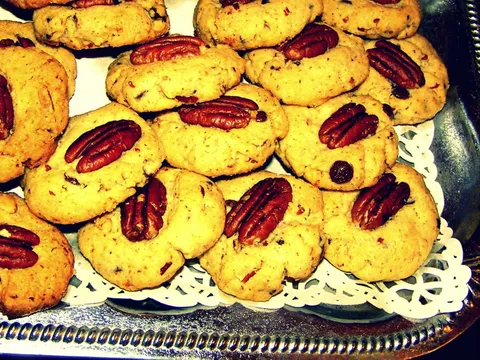 choco pecan cookies