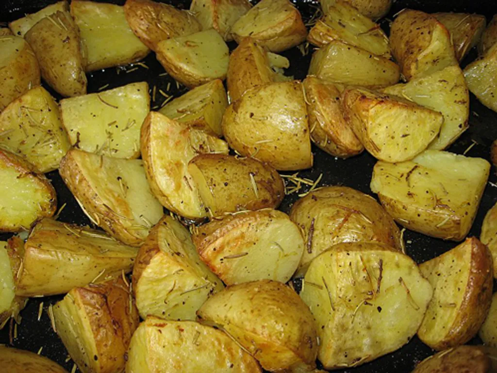 Krompir sa ružmarinom