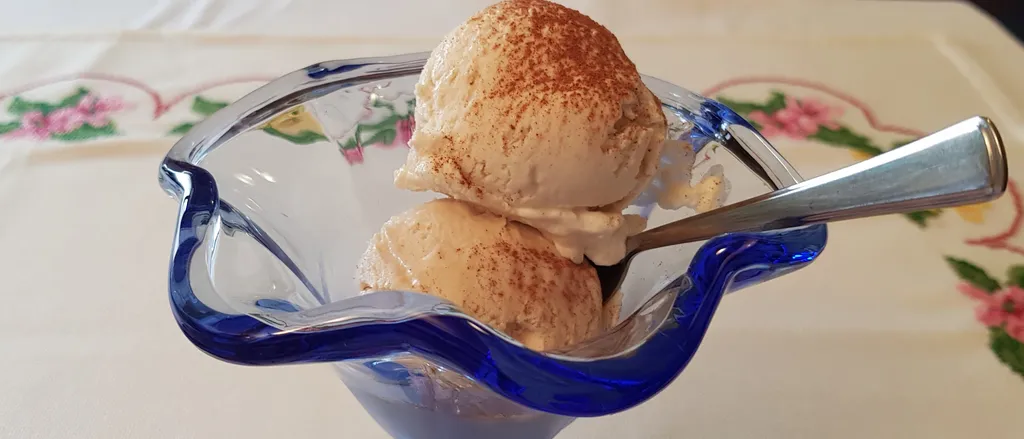 Sladoled od vanilije s kardamomom