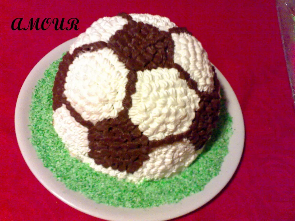 Torta-fudbalska lopta