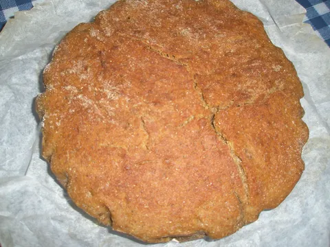 Kruh koji se ne mijesi od pirovog ( dinkel, farro ) brašna by Jogi-o