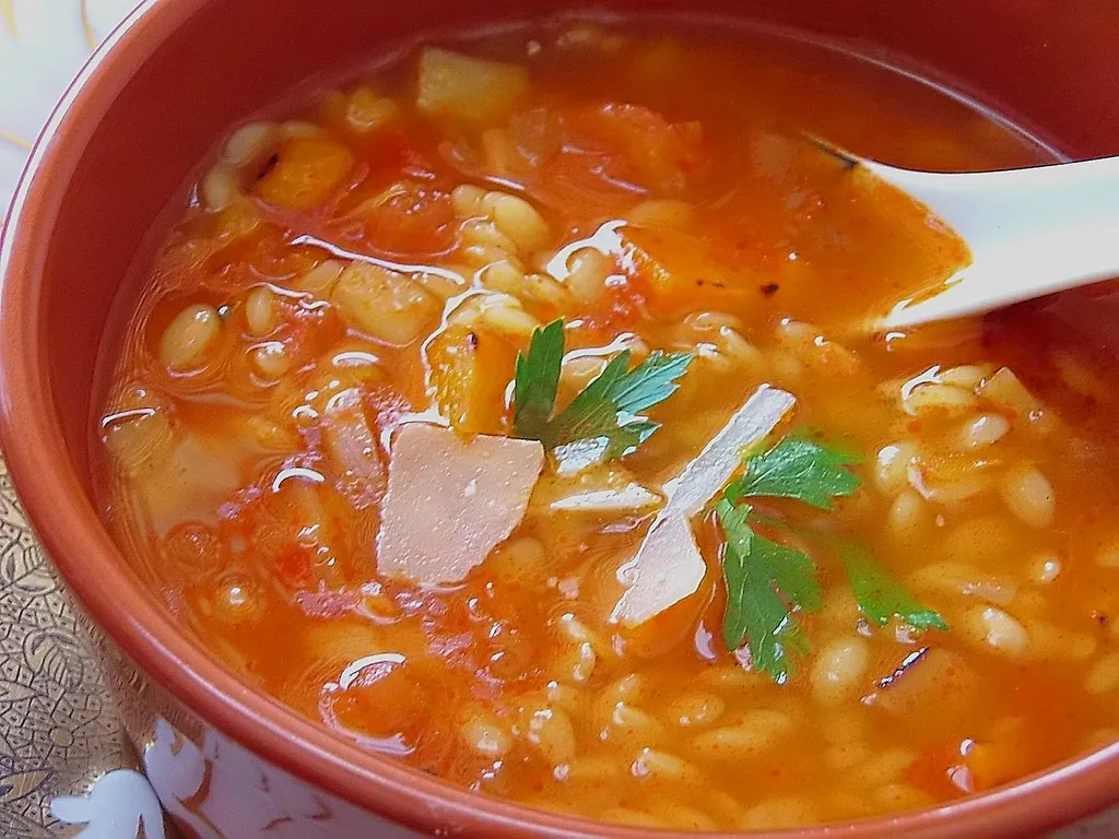 Kolopimpiri juha/Krfska juha od tjestenine i paprike