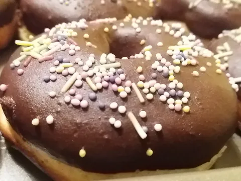 Donuts by Meddina