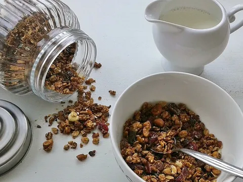 Home- made granola