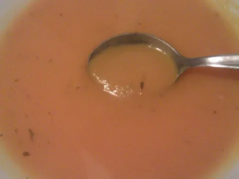 Brza juha od bundeve, krompira i sargarepe