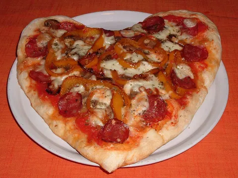 Pizza Valentinovo