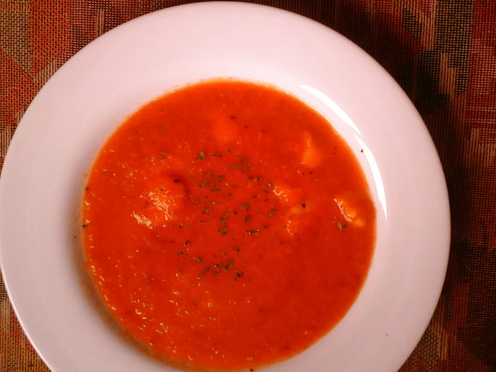 Gusta juha od rajčice a la Tač