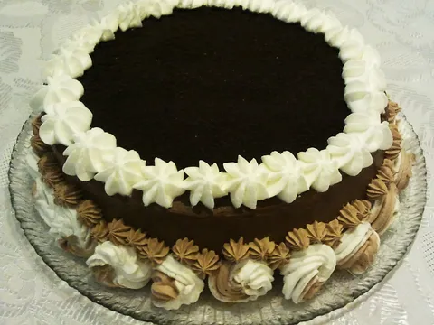 Čokoladastvena torta