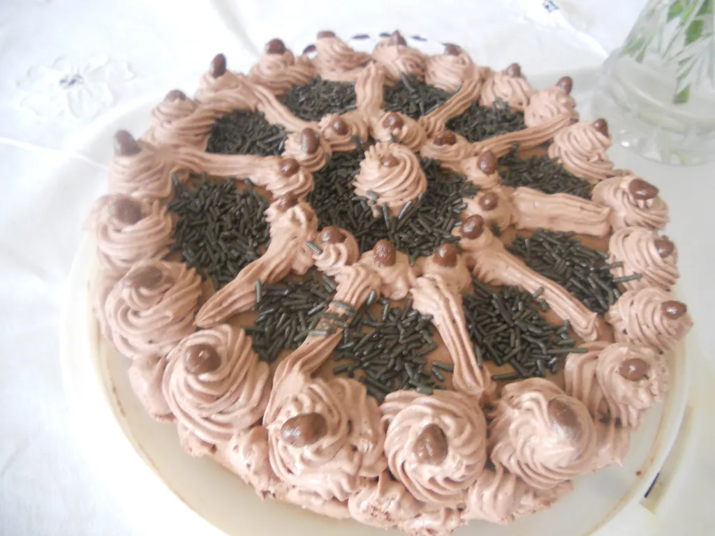 Cokoladna krem torta
