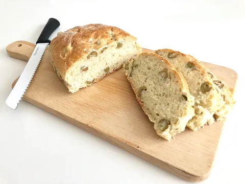 Kruh sa maslinama