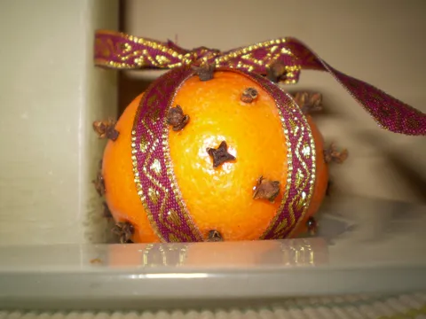 Mandarinice sa karanfilićem