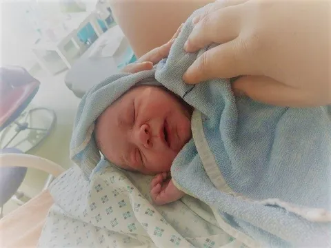 Danas se rodio moj prvi unučić....sretna sam <3