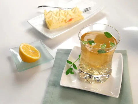 Koktel s čajem limun i limeta