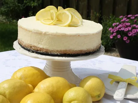 Lemon-cheesecake