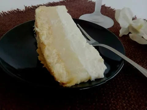 Pina colada cake