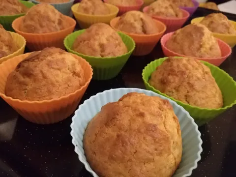 Muffini s jabukom i mrkvom