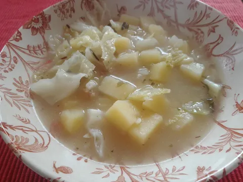Krumpir juha sa keljom :)
