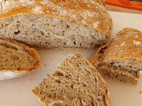 Kruh naš najdraži by zoja-gita