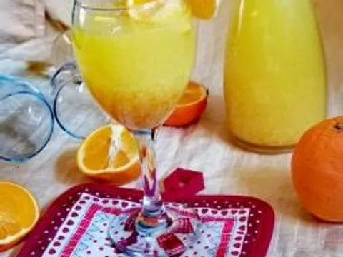 Juice (domaći sok od naranče)