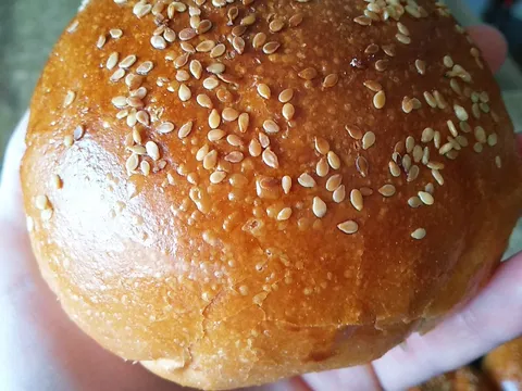 Burger buns