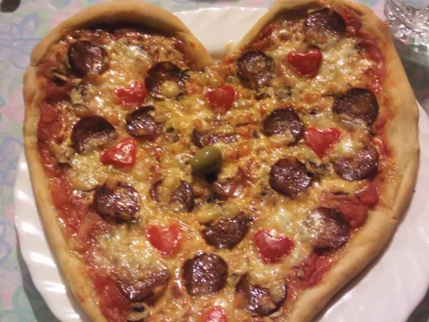 pizza za valentinovo