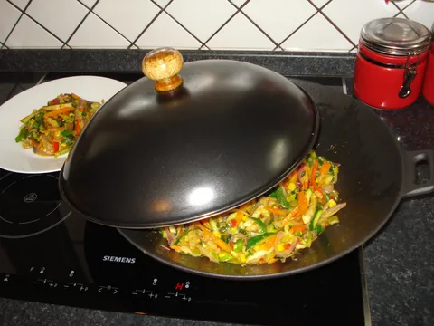 Povrće iz woka