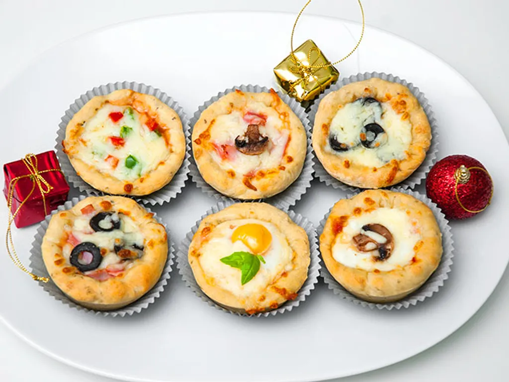 PARTY PIZZA CUPCAKES