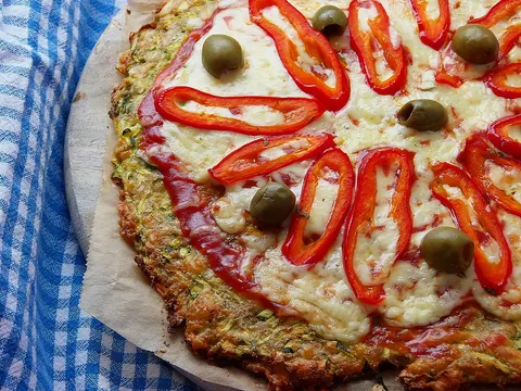 Zucchini Crust Pizza/pizza sa podlogom od tikvica