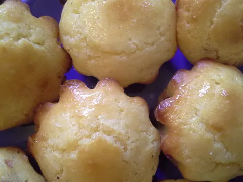 baklava muffins by Darwina