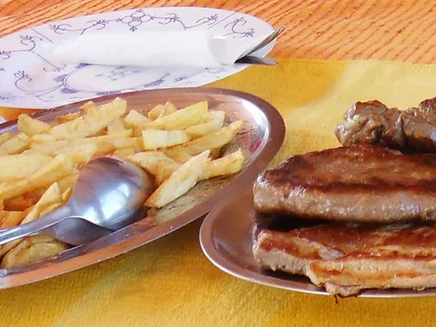 Mešano meso sa roštilja &#8211; Vozić