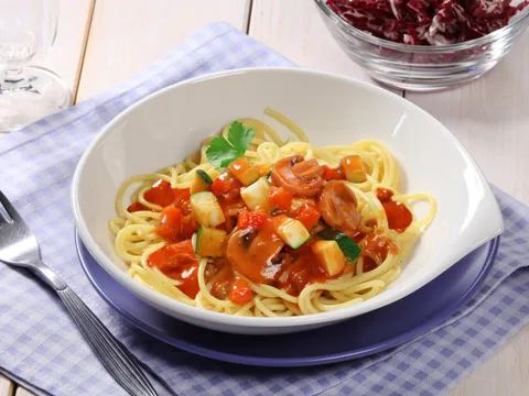 Špageti milanese s povrćem