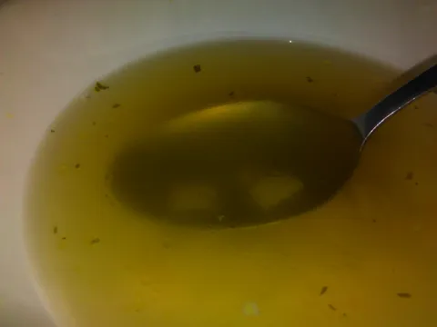 Domaća žuta supa od petla