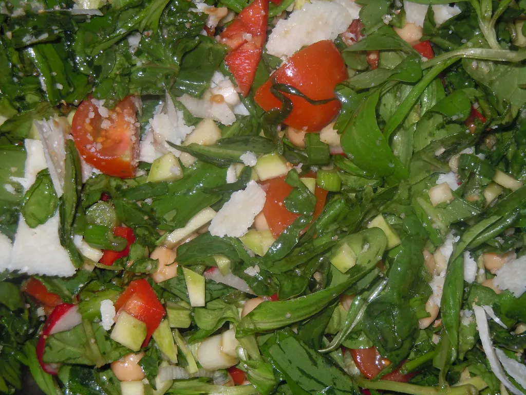 salata " mix sirovog povrća"