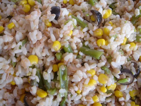 Ljetna salata od riže i ječma