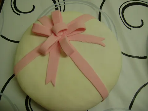 dekoracija torte :)
